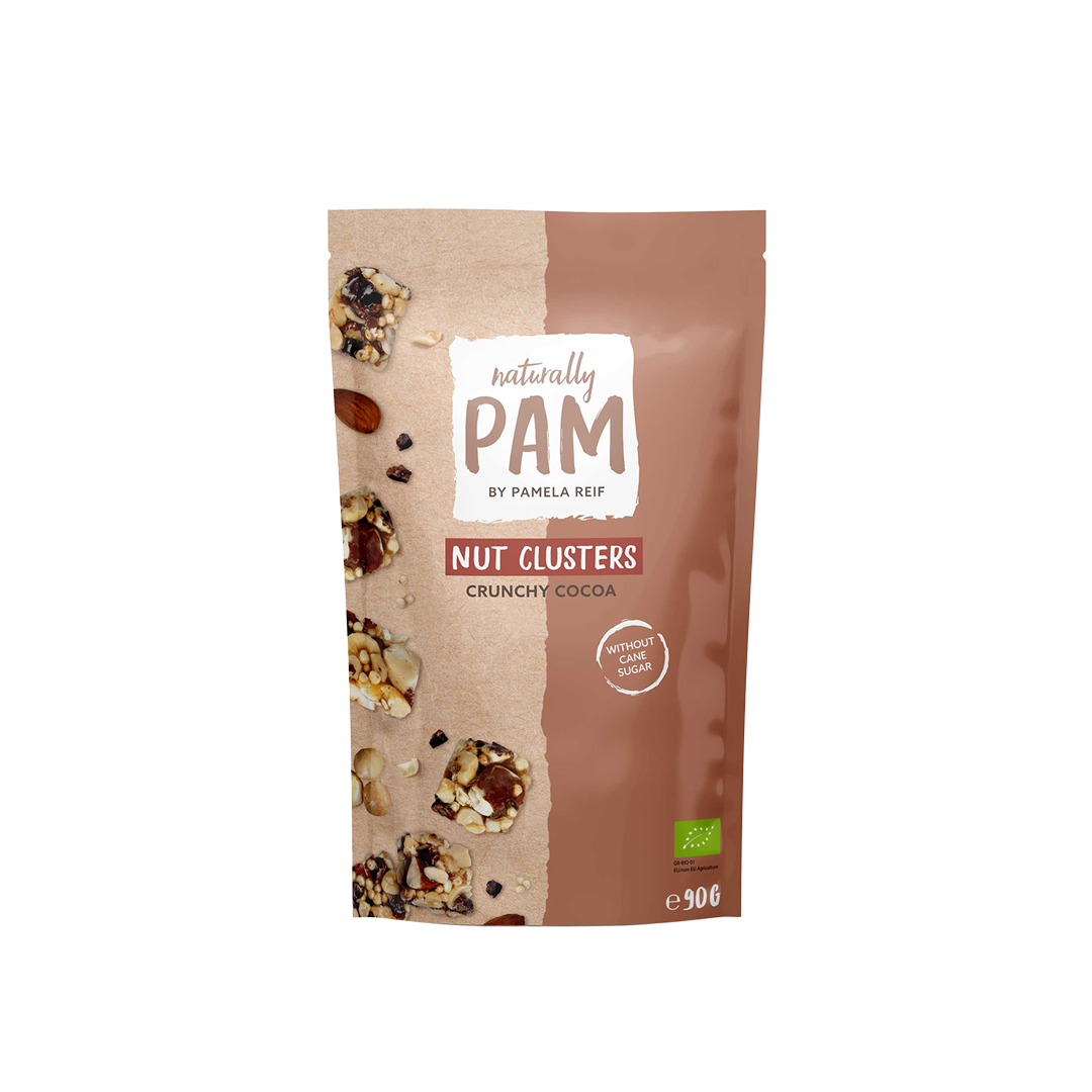 Knusprige Nut Clusters mit Kakao von Naturally Pam, close-up auf die braunen, knusprigen Nusskonfekt-Clusters
